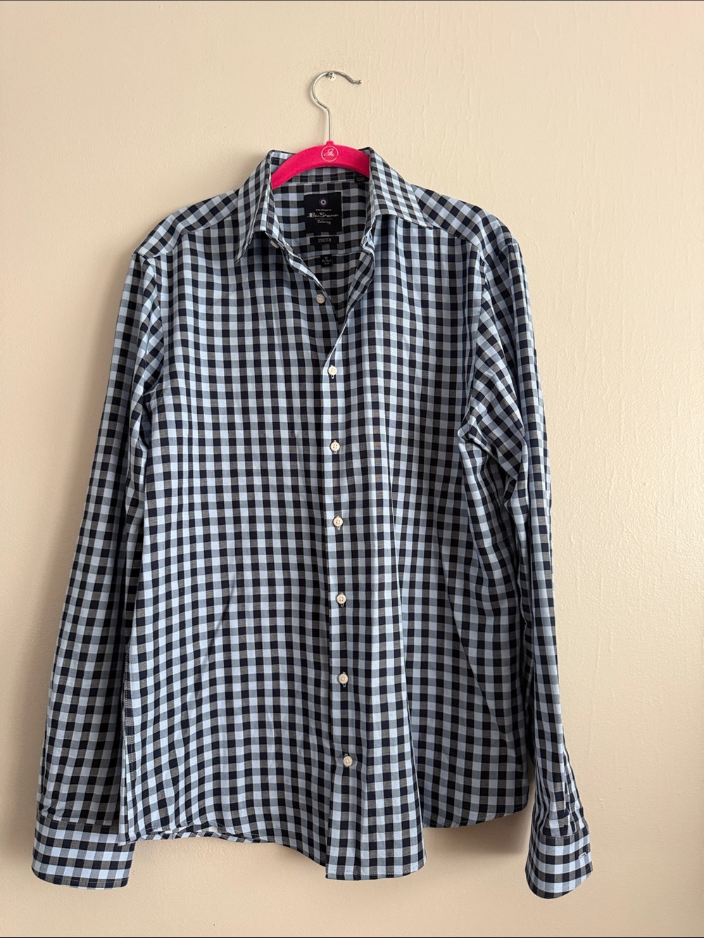Very nice checkered shirt, size M